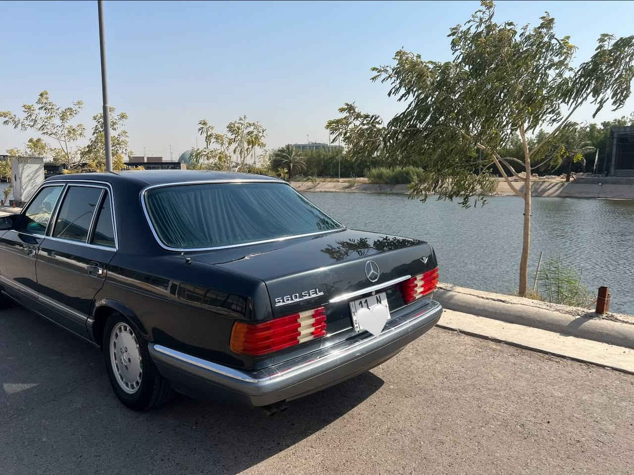 سلام عليكم مارسدس جامبو 1990
560SEL

جديده سيارة مكفوله من الضربه والتبديل صبغ جماليه بدون معجون كير ومكينه مكفولات داخل جديد كهربائيات تبريد ثلج تحويل ثاني يوم باسمي مكاني شارع فلسطين هذا رقمي *********** اتصل وادلل
