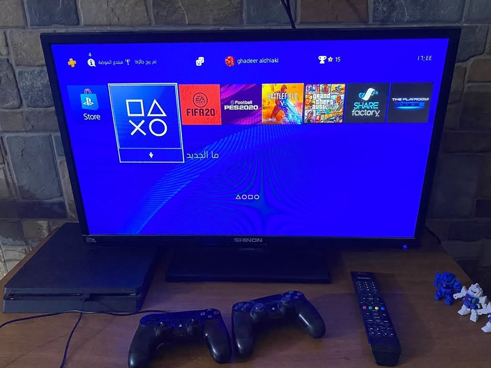 🔥 للبيع بگج PS4 Slim كامل وجاهز للعب 🔥
جهاز نضيف كلش وشغال 100% بدون اي عطل او تصليح
مواصفات البگج:
1. جهاز PS4 Slim
•  الذاكرة: ( 408GB )
•  الحالة: نضافة فول استخدام قليل
•  الملحقات: كاملة ( كيبل HDMI + كيبل بور + كيبل شحن اليدات )
•  اليدات: 2
 ○  يد أصلية
 
•  الأقراص: 2 أقراص
 ○  PES
 ○  FIFA
 ○  Battlefield 5
السعر: 220 ألف دينار
2. شاشة بلازما
•  النوع: Shinon
•  الحجم ممتاز للالعاب
•  السعر: 70 ألف دينار
3. UPS
•  مُعدل عليه بطارية خارجية (يطول أكثر من العادي بهواي)
•  السعر: 20 ألف دينار

سعر البگج الكامل (جهاز + شاشة + UPS + كل الملحقات) = 300. ستفسر تصال على رقم  ***********
