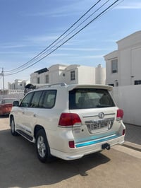لاندكروز • ٢٠١٤ • فول مواصفات