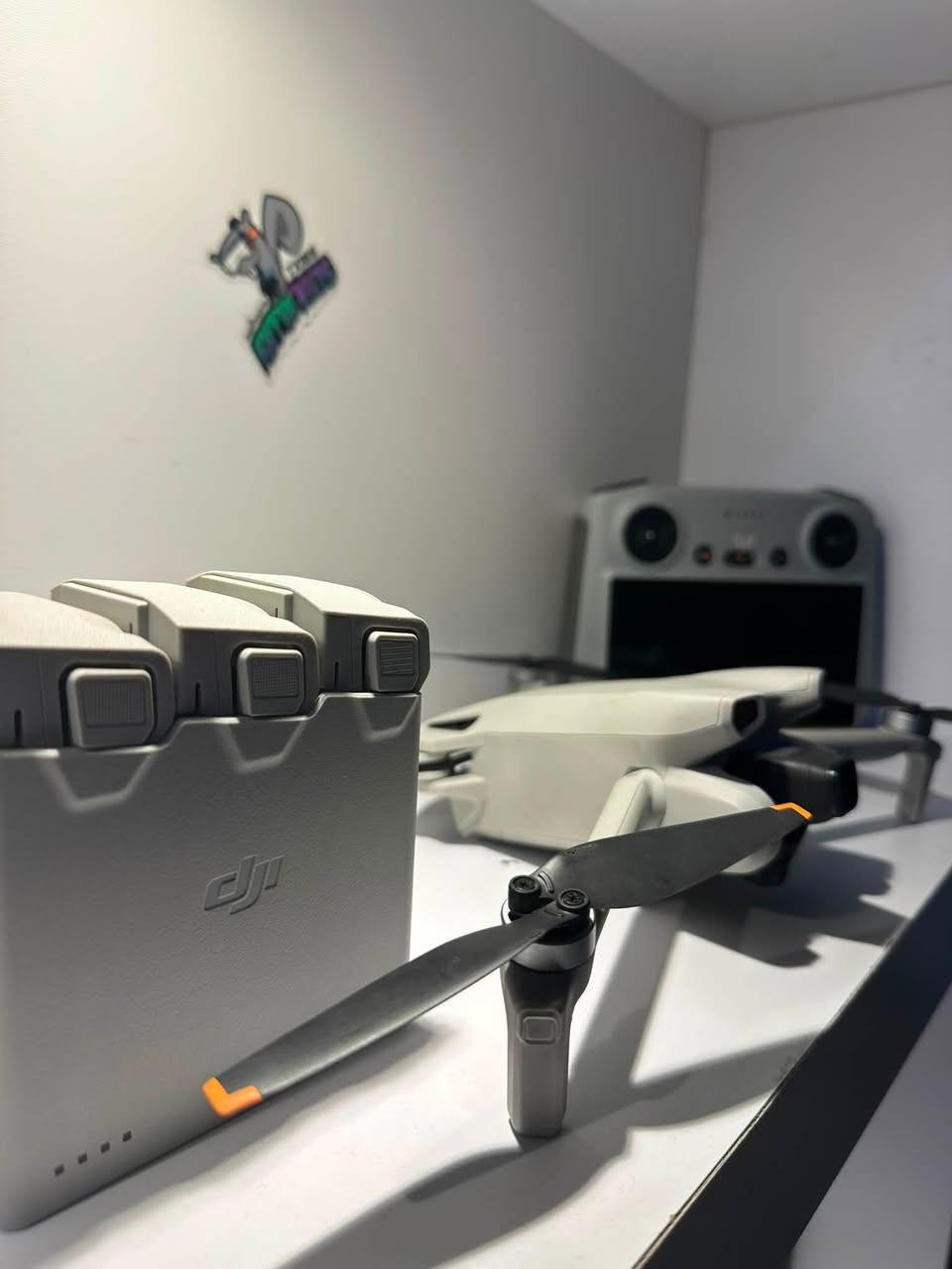 Dron zone.iq
Dji mini 3 
100%100 خاوینی 
***********
Whst app 
Call 
Gayandn haya
