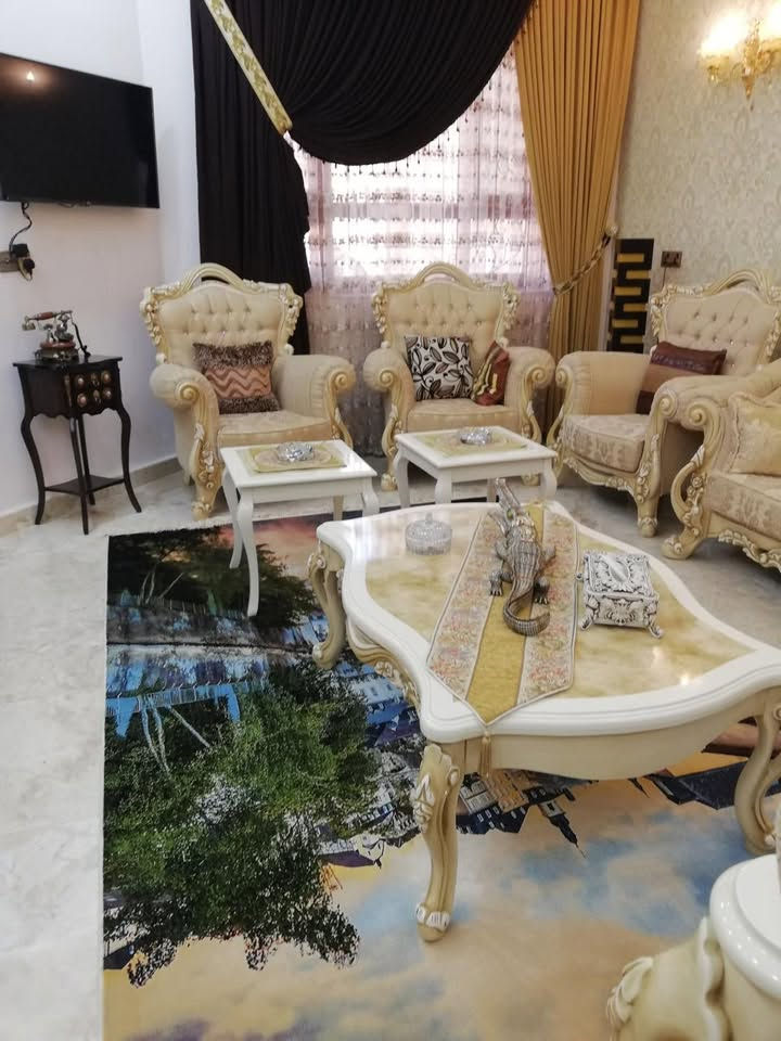 اثاث مستعمل • قنفة 4 نفرات • بعقوبة