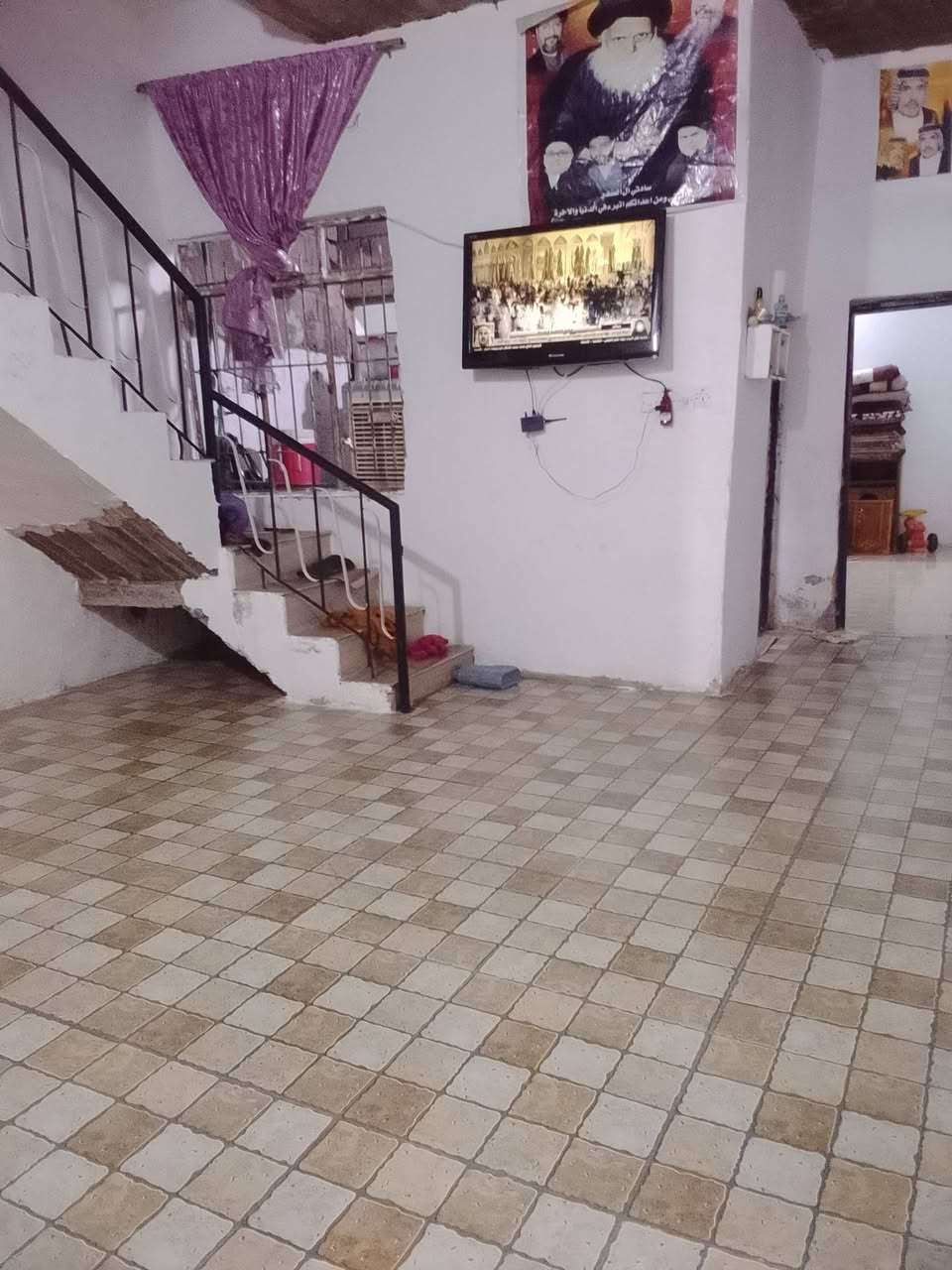 بيت البيع في مدينه الصدر قطاع صفر تجاوز بناء جديد صب مسلح التواصل على رقم ***********
