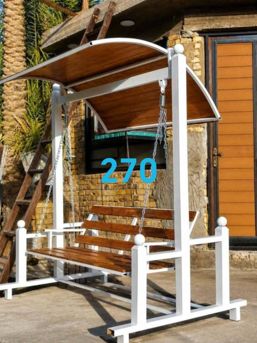 لا توجد تفاصيل

نص مكتوب في الصور:
- 270
- 230
- 350
- $ 220