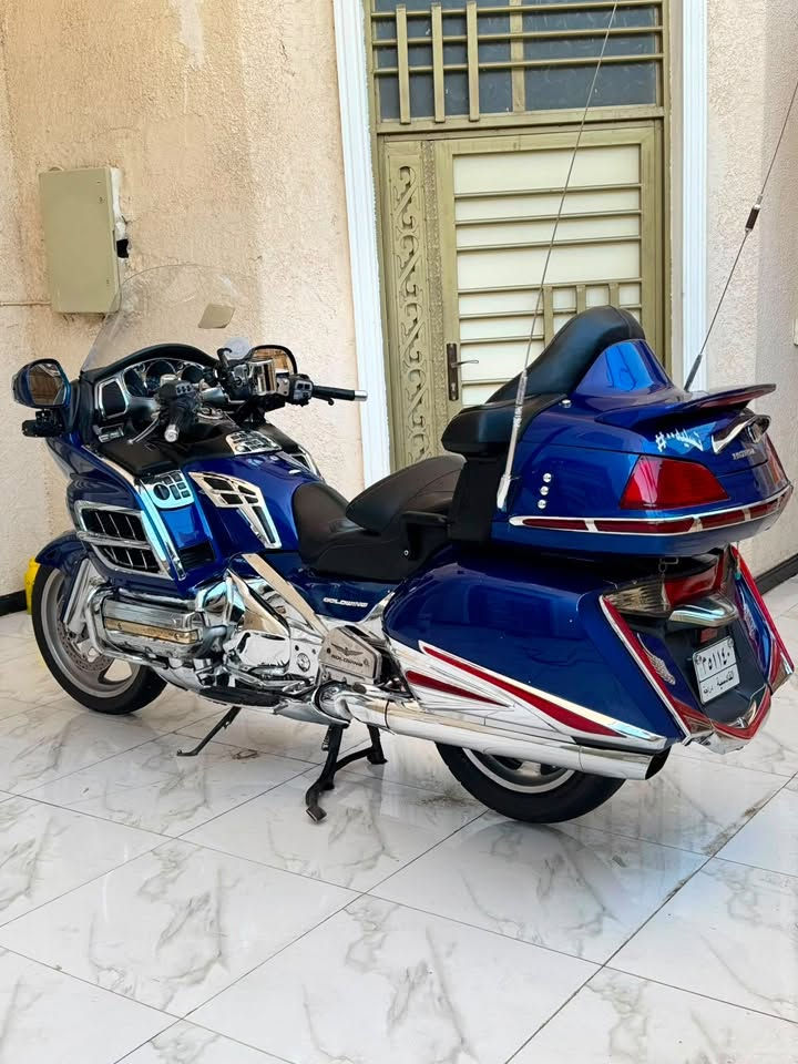 اعادة نشر بسبب الوعود الكاذبة
بسعر 42 وبيه مجال كولدن رقم وسنوية 2001 محدث جنط 12 محتاج اللّٰه شاهد متواجد فقط واتساب لو تتصل ***********
