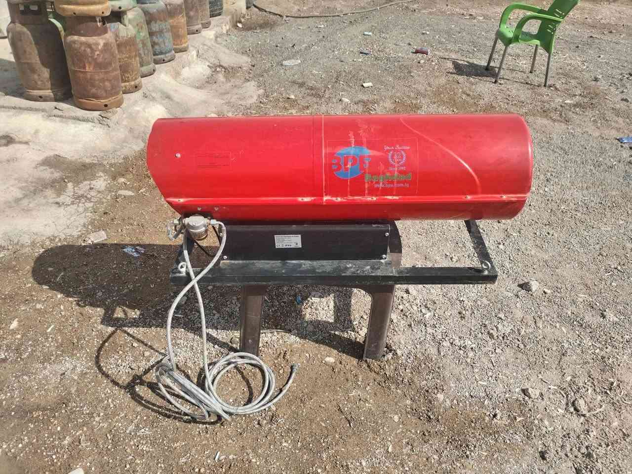 ألسلام عليكم اخوان.. بويلرات للبيع. بويلر الحمره يشتغل نفط و غاز.. سعرو 925 و بيه مجال.. و الثاني بشتغل غاز. بس.. سعرو 325 و بيه مجال.. شرط جديدات مشتغلين بس يومين.. المكان برطله.. الرقم لل تواصل ***********
