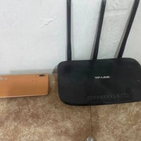 موبايل لبيع وراوتر لبيع لموبايل دوات راوتر شغال سعر هن 30 لف 077806729...