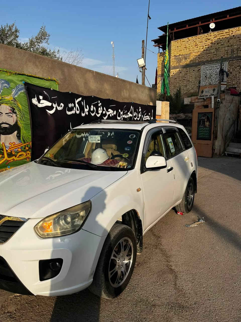 سلام عليكم.     سياره اتيكو  للبيع موديل ١٣ كفاله مكينه وكير حداديته طوبه تخم تاير جديد سياره كفاله من ضربه كير كهربائي سياره حلوه مرتبه مال جناي تبريد ثلج اي نقص ما بيه طك سويج وروح وين ما تريد 
عنوان البصره كرمه
رقم الهاتف ***********
السعر ٤٠ وبيه مجال للطيبين 🤍✨
