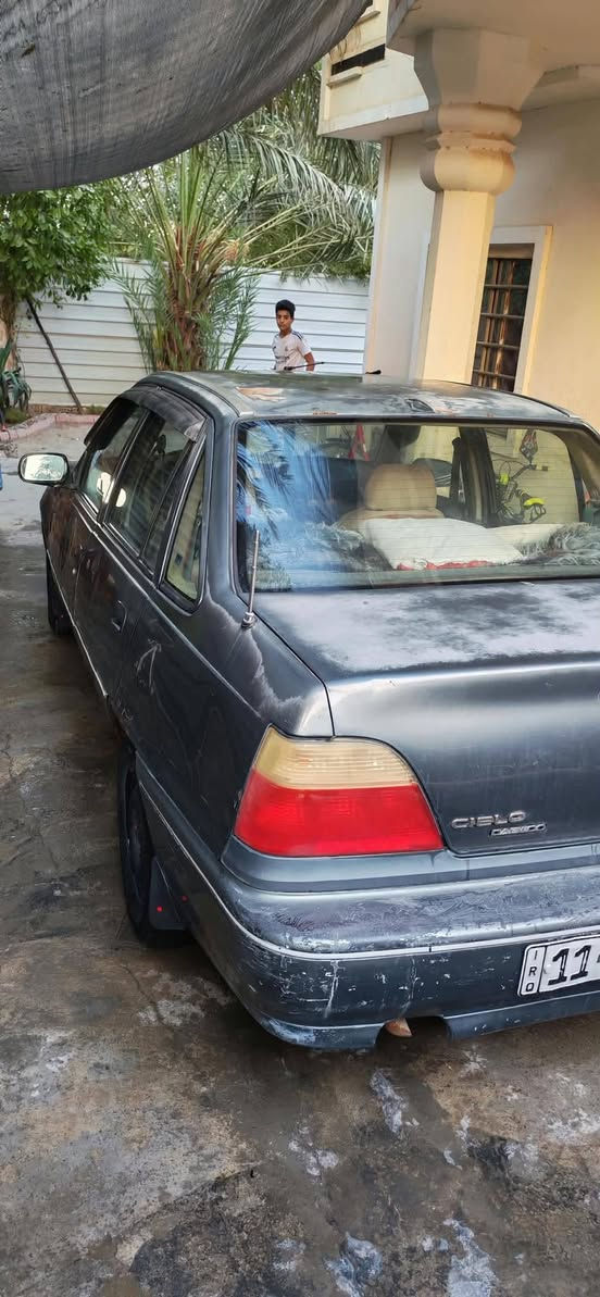 دايو سلو موديل 95 رقم بغداد باسمي السيارة حلوة وجاهزة مكينه وكير جدد تبريد ثلج كهربائيات كلها شغاله ترايك للبصرة السعر 32 وبيها مجال بسيط مكاني الدورة هوررجب *********** بيه واتساب

