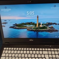 فوجيتسو لايفبوك • i5 الجيل السادس • SSD M.2 ٢٥٦