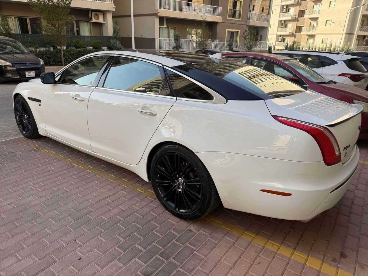 جاكوار XJL • ٢٠١٣ • V6 سوبرجارج