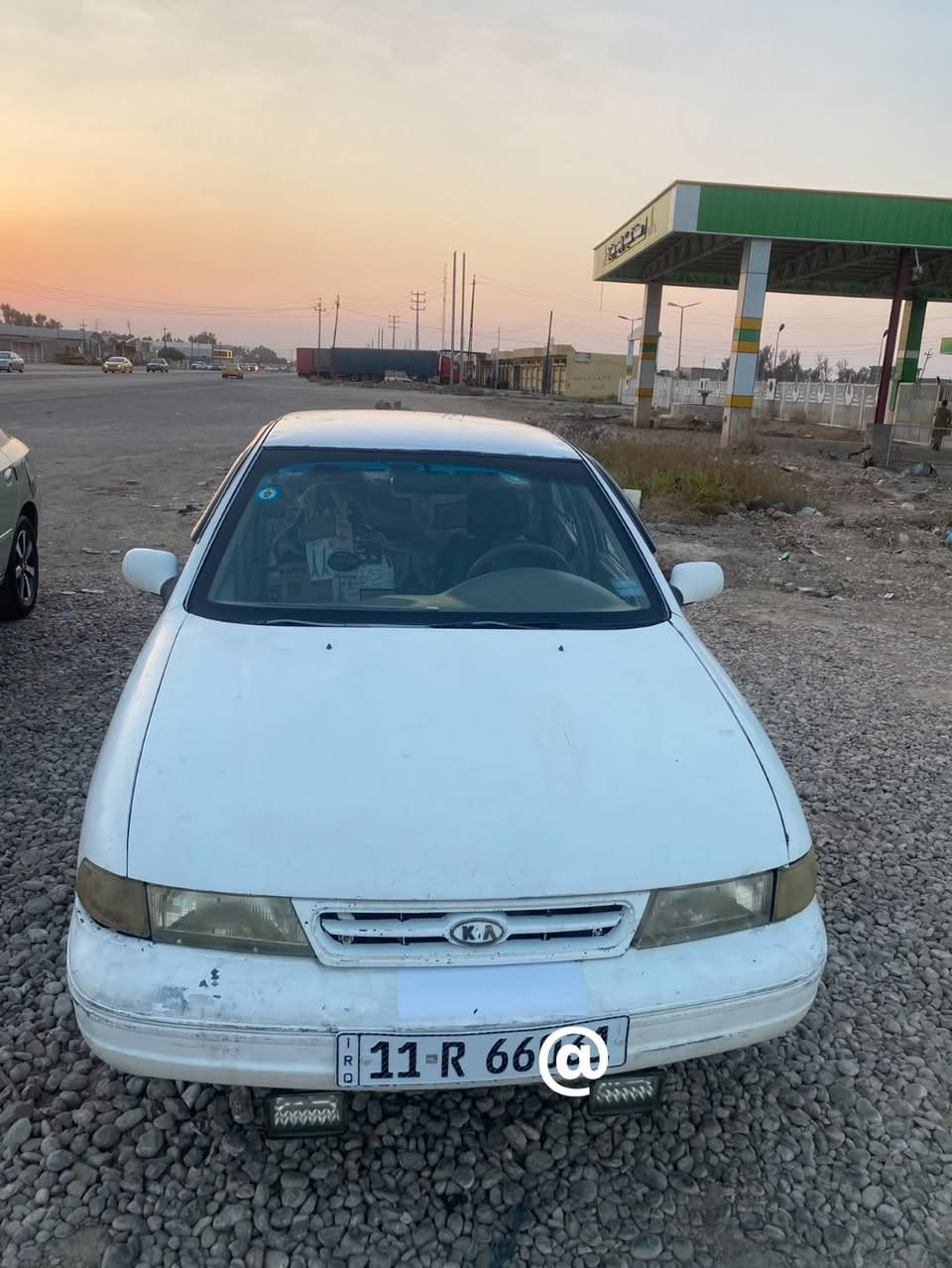 سلام عليكم للبيع كيا سيفيا 1993 رقم بغداد انگليزي     سنويا لل2031 تحويل ثاني يوم. سياره كفاله  كاملا مكملا كير جديد مكينه  قبل شهر شادها  حاويا.  كهربائيات كلها شغاله  تخم تاير باتري جديد      داخل    جديد  جام كهربائي مكان ديالى. بعقوبه كنعان  سعر ٣٢ وبيها مجال  لاستفسار ***********
