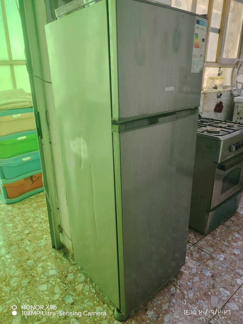السلام عليكم طباخ 4 عيون ابو فرن للبيع شغال بشكل كامل فقط وحدة من بكرات العيون مكسورة سعره 70 الف وبي مجال وثلاجة فيستل شغالة نظافتهة 70٪ سعرهة 250 وبيهة مجال للتواصل على الرقم *********** مكاني بعقوبة (7 نيسان)

نص مكتوب في الصور:
- HONOR X9b
- 108MP Ultra-Sensing Camera
- ١٤:١٧ ٢٠/٠٩/٢٠٢٦
- ١٤:١٧ ٢٠٠٩/٠٢/٢٦
- HONOR X9b 108MP Ultra-Sensing Camera 14:15 2024/09/26
- HONOR X9b 108MP Ultra-Sensing Camera 14:10 1402/09/26