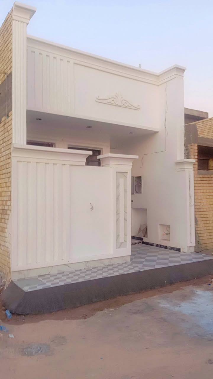 السلام عليكم بيت للبيع 100 متر بيت بنيه 
فرع 27 طابق واحد سبوع ويكمل 
***********
