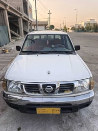 نيسان • 2001 • باور ماكو