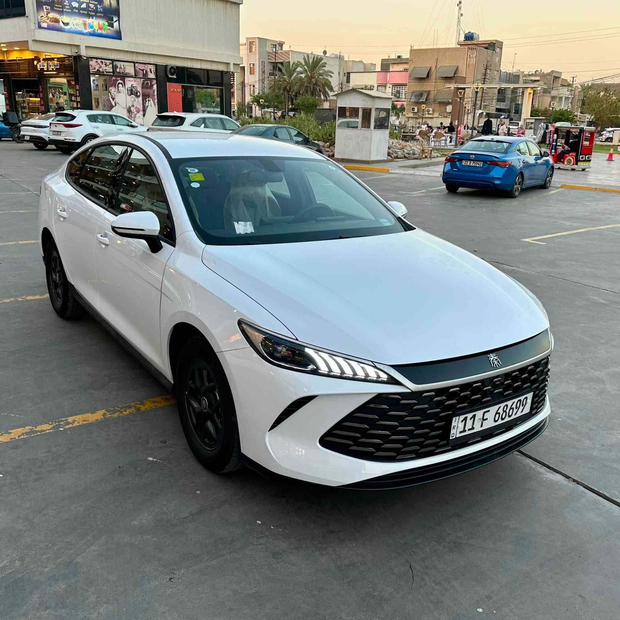 BYD QIN PLUS (وارد صيني)
الموديل :-2025
عداد المسافة الكلي :-2300 كم فقط 
لوحات التسجيل :- بغداد بأسمي شخصيآ
السعر :-20.000.000 د.ع قابل للتفاوض بشكل بسيط 
العنوان :- بغداد / جانب الكرخ ❤️
للتواصل :-***********
ملاحظة :- السيارة بحالة الزيرو نظافة الكشر 100‎%‎ وبعده بلزكات الشركة.
