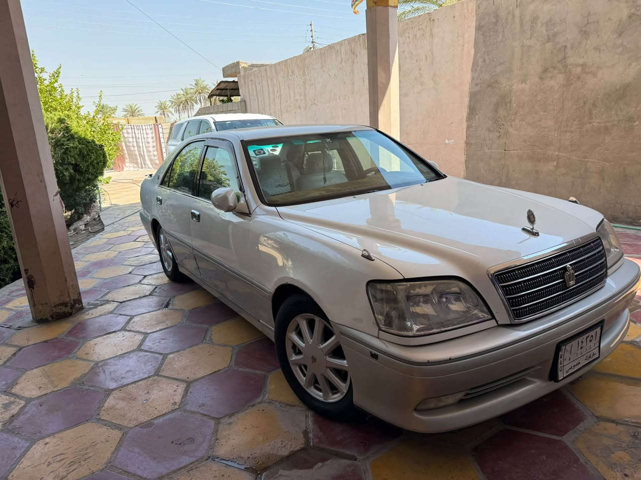 يلا عمي الحلال للبيع وبسعر معقول D4الجبير  اربع دكم  ماكو داعي احجي  المواصفات (مكفول كفاله عامه اصوليات مدفوع كمرك باقيه بس رقم السعر ١٢٠ وبيه مجال مكاني بابل المسيب ) رقمي ***********
