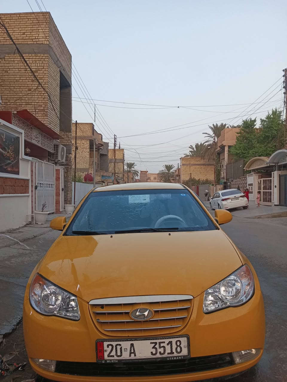 يالله اللهم صل على محمد وال محمد الانترة 2008 رقم انكليزي هزه سنويه جديده مصفره هيئة وغرامات تحويل مباشر كير اوتو محرك 2000 نضيف تبريد ثلج خير من الله غرفته حلوة ضربة جاملغ خلفي وامامي جاهزه مكاني بغداد للبيع او مراوس شعندك مرواس دزلي التفاصيل *********** واتساب ***********
