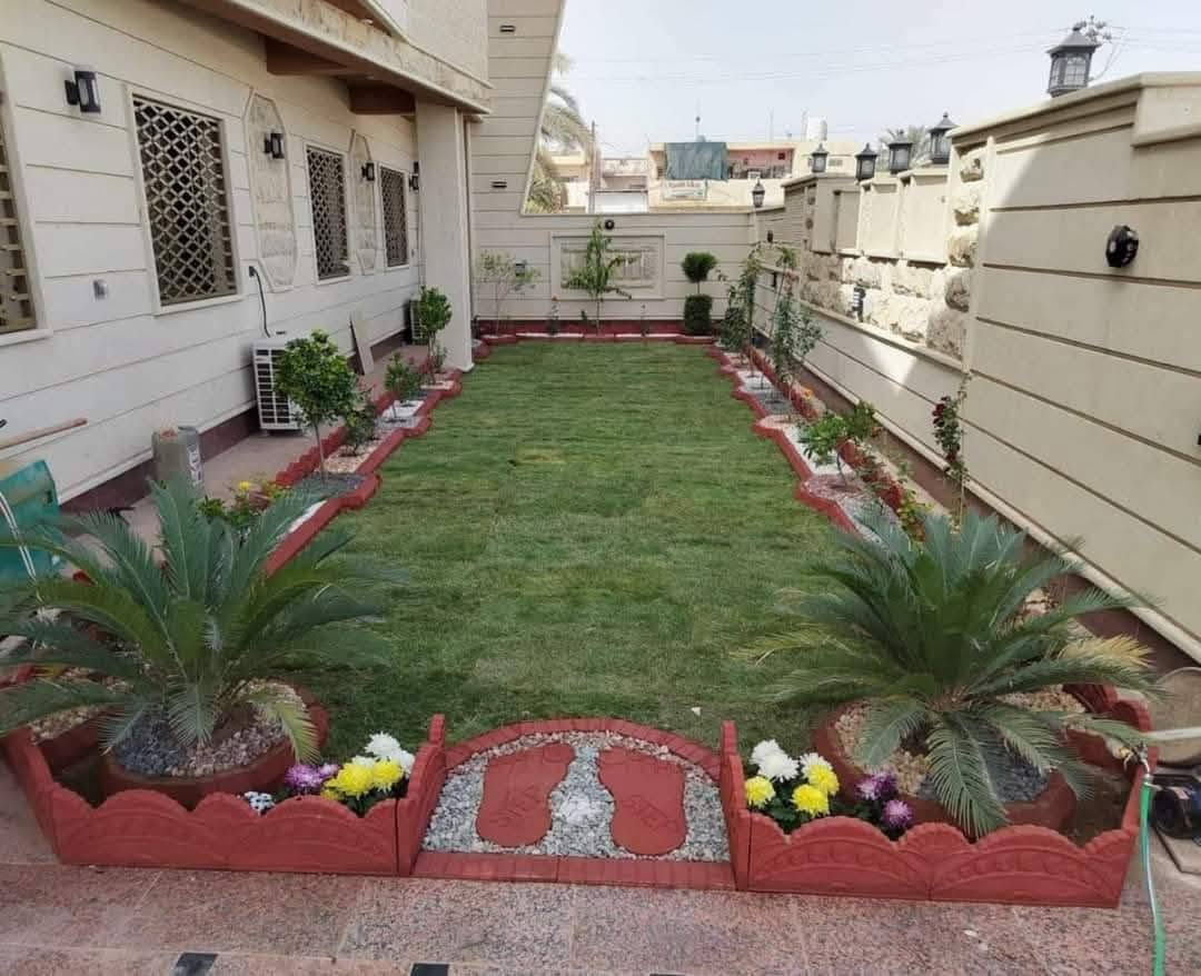 الحمد لله علئ حياة يدبرها الله برحمته🤲 حديقتك المنزلية🏡 راحة نفسية وراحة بال لاتوصف👨‍👩‍👧‍👦 نسق حديقة بيتك علئ ذووقك🤗 متخصص في تصميم وتنفيذ الحدائق المنزلية ب أحدث الديكورات 
تصميم وترتيب ديكورات + زرع حدائق +زرع اشجار +
تقليم الأشجار + قص ثيل + قلب وتنظيف تربه +
تنظيف وترتيب الحدائق ترتيب + تبديل تربه + تكريب وتلقيح كافه انواع النخيل.  +
ترتيب اطارات الحدائق بل حصو  الملون 
ترتيب سياج الحدائق بل طابوك الملون 
❄ يوجد  ادامه الحدائق والادويه  كافه انواع 🍶الادويه والمبيدات متوفره لدينا 🍀.***********. *********** دهل اوران, واسط
