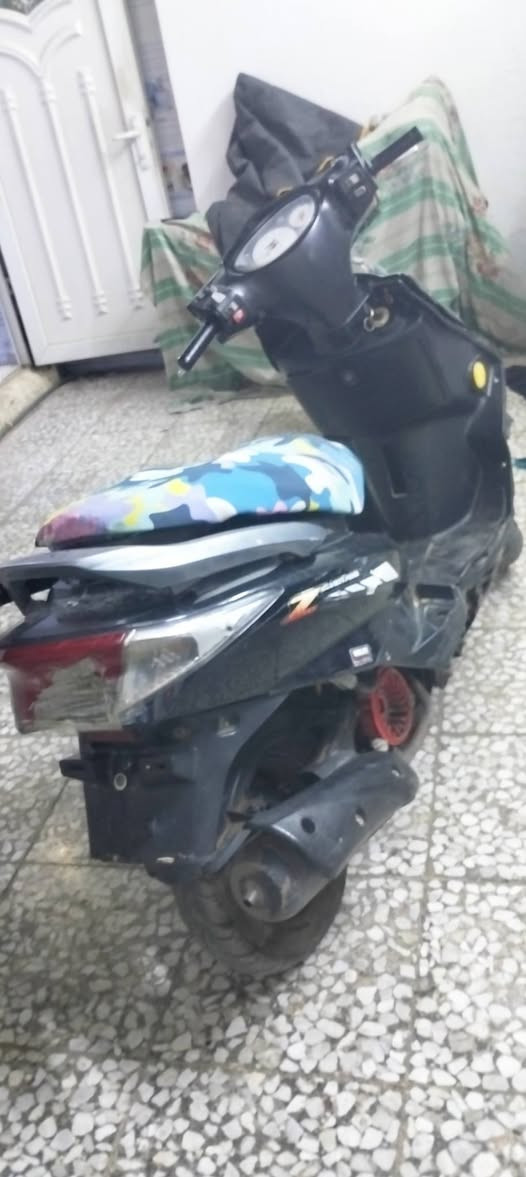 دراجة سكنس صيني سلف هندر كهربائيات شغاله يرادلهه تنظيف الكابريتر تشغل وتطفه جانت تمشي ابيع كوم حديد حمل واخذهه  قفلهه 125 مكاني حي السفير قريب ع العبيدي رقمي  ***********
