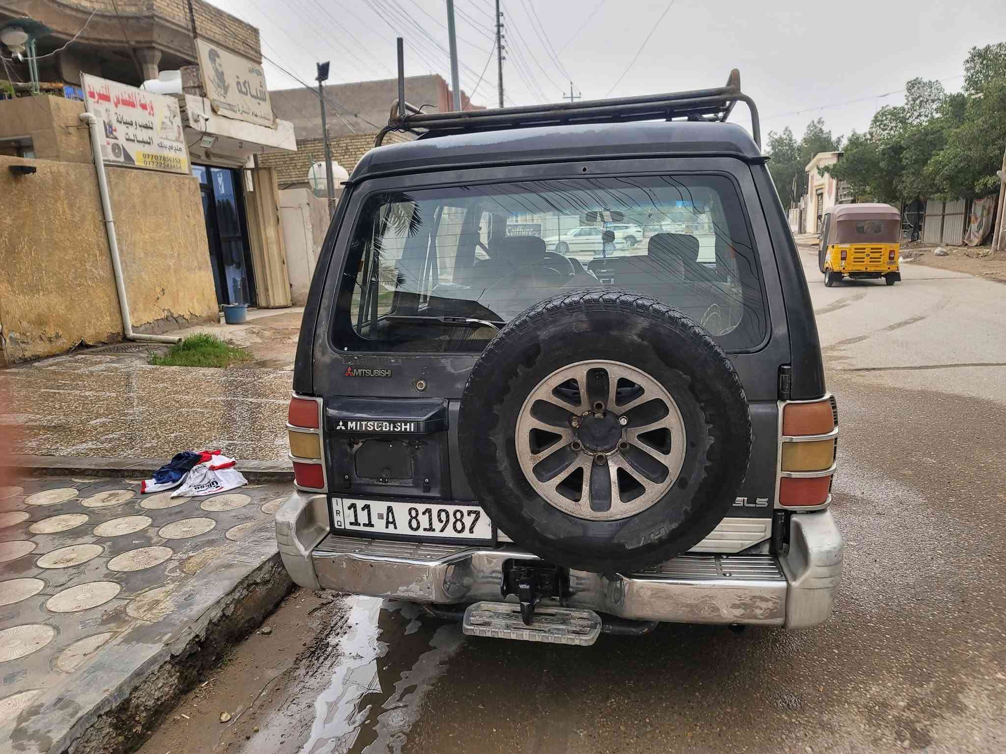 للبيع باجيرو ٩٣ رقم بغداد انكليزي باسمي كير ومحرك vvt3000 جام كهرباء تخم تايرجديد باتري جديد شاشة مع كامرة أمامية وخلفية الكشر مكفول السعر ٥٠ للاستفسار الاتصال ***********
