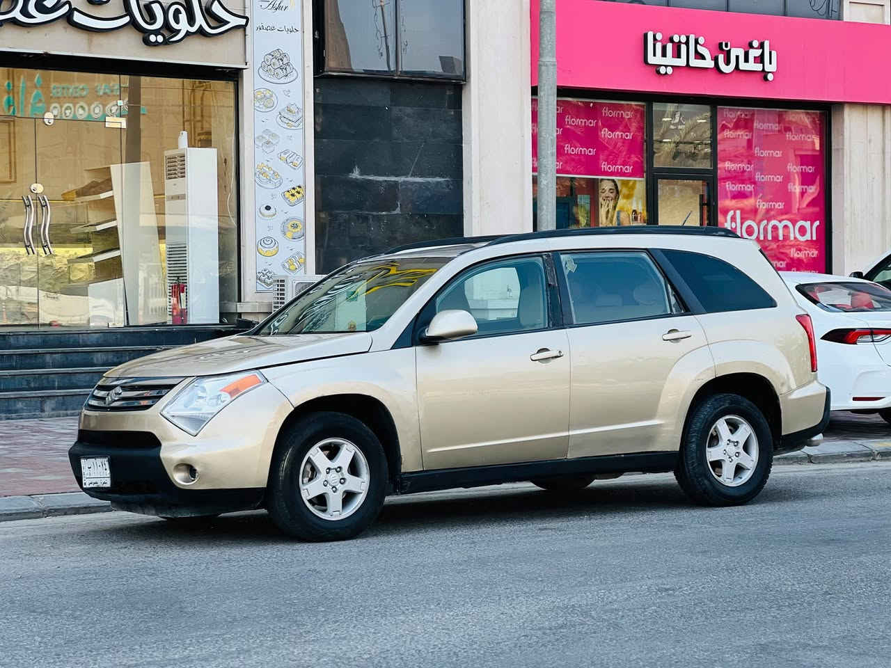 ساسوكي Xl7ياباني مديل2007مشروع وطني تحويل مباشر سنويه 28  السعر 60وبيه مجال  مكفوله من ظربه والصبغ  للستفسار اكثر اتصل‏‪***********‬‏مواصفات مكينه وكير مكفولات بلاد 6سلندر حجم 3.5تحكم ستيرن حساسات خلفيه كشنات جلد +مثبت سرعه كشن كهربائي 7راكب 3قطع تبريد   مكان كربلاء المقدسه
