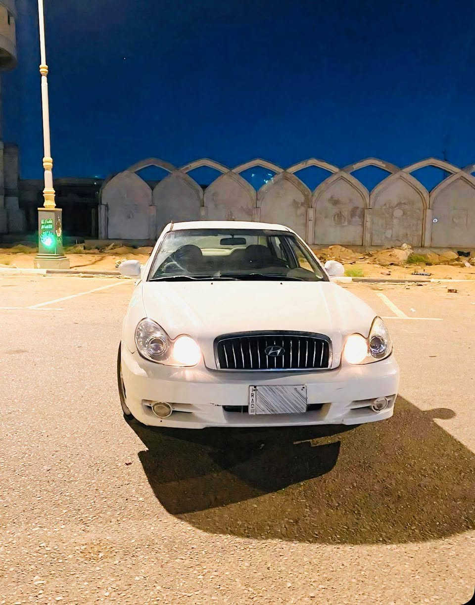 سونتا وفود 2005 مكفوله من الصبغ والضربه السعر 63 وبيه مجال بصيط مكان السياره كربلاء ***********
