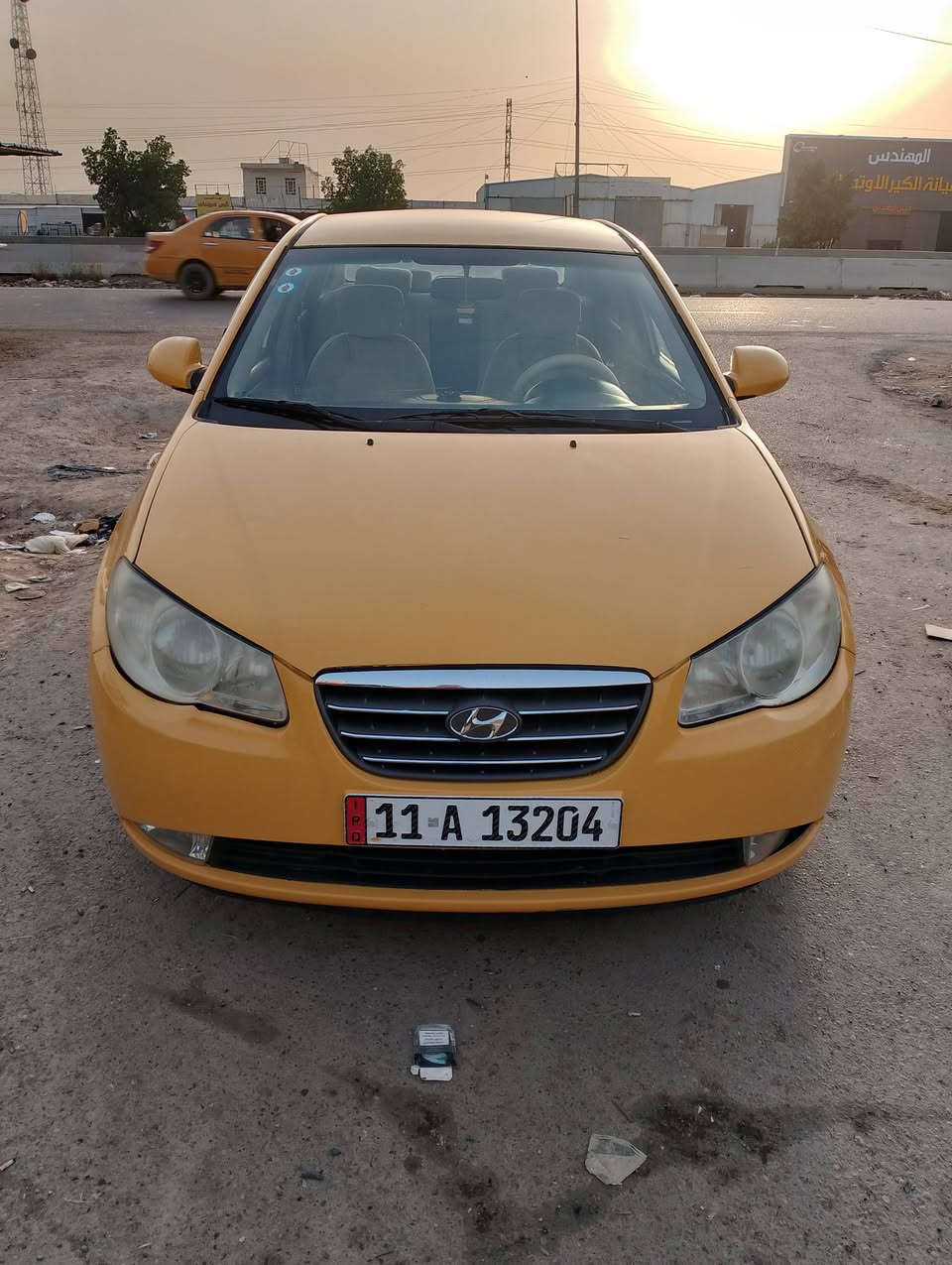 سلام عليكم الانتره 2008 
مكينه 2000 
وارد حادثه جاملغ امامي وباب خلفي 
تخم تاير جديد 
مصفره هياه 
باسمي 
حداديه ممتازه 
كهربائيه ممتازه 
للستفسار ***********
