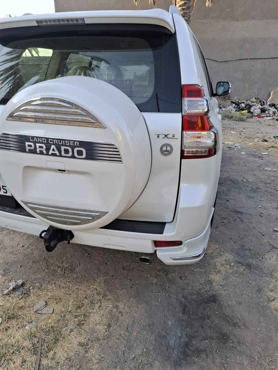 برادو ٢٠١٧ اربيل كفاله عامه فول مواصفات ***********
عداد ٨٧كم 
٣٥٠٠٠ بيه مجال قليل
