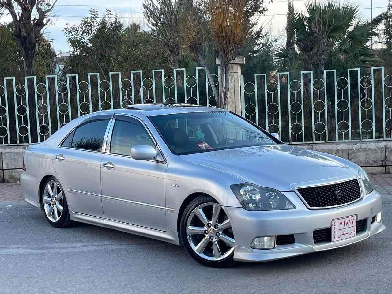 بەناوی خوای گەورە ئەم شاهینەیە بۆفرۆشتن مۆدیل 2007 مواسەفات چلد هیتەر سڵەیدە سەیارە 184بێ دووکەڵ چوار تایەو ویلی دینگەی لۆکی لەژێرە یا سەیارەکە بڕاوە بەشەرت کەڤار گۆڕاوو بەشەرت  چاڵووشوخت بەشەرت سەیارەکە تابڵێ چوانە سەیارەکە مووس موس کە بەنسبەت سعریشی داوای 70گەڵەو مەعامەلە یەکی برایەنەشی تیایە سەیارەکە کۆدارە ***********شوێن سلێمانی
