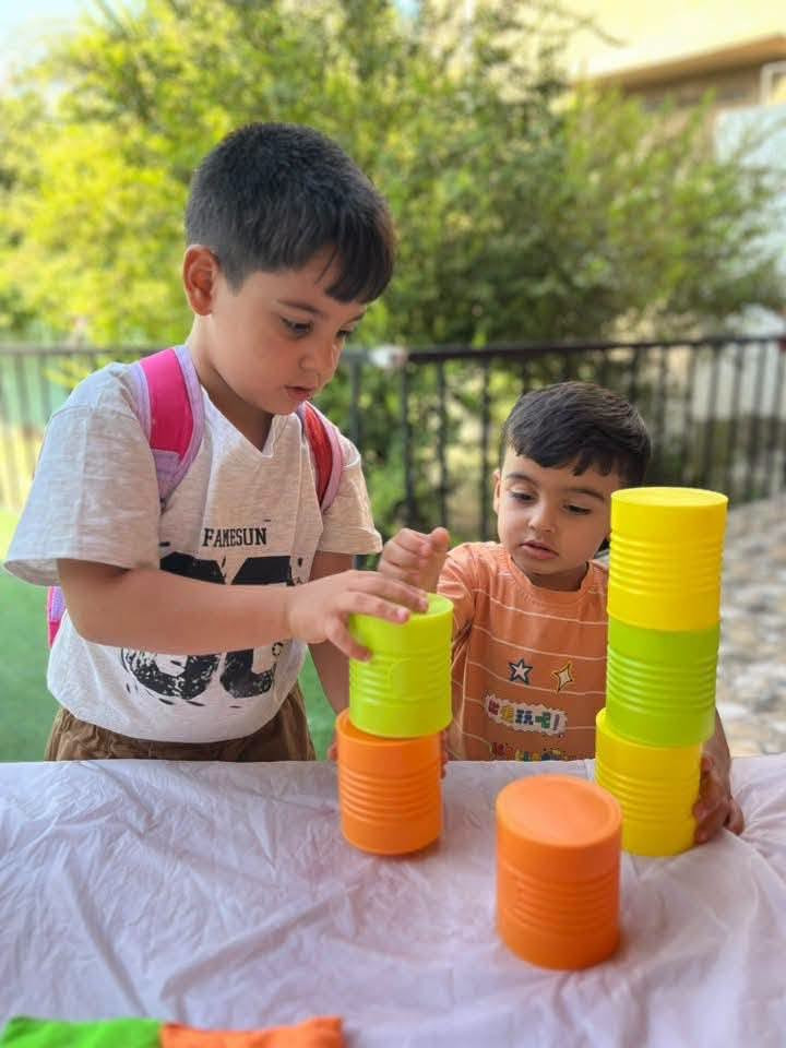 🌿🌸 روضة وحضانة أغصان الياسمين 🌸🌿

مو كل مكان نودّي له أطفالنا يكون مجرد روضة…
أكو أماكن نختارها لأن نريد #نطمئن على أطفالنا وهم بعيدين عن عيننا ونريدهم يعيشون أول أيامهم بمكان بيه حب وحنان وأمان ❤️🥹

💗 في روضة وحضانة أغصان الياسمين نؤمن أن الطفل يحتاج قلب يحتويه قبل ما يحتاج كتاب يعلّمه ولهذا نحرص على أن تكون أيام أطفالكم مليانة فرح، لعب، تعلّم واهتمام 🌷

🌸 رعاية واهتمام بكل طفل
🌸 تعليم وتنمية مهارات بطريقة محببة
🌸 ألعاب وأنشطة تعليمية وترفيهية
🌸 أجواء جميلة وآمنة ومريحة
🌸 نرافق أطفالكم بأولى خطواتهم بكل حب وحنان

💐 أغصان الياسمين… المكان اللي تبدأ بيه أجمل الحكايات، وأول الذكريات اللي تبقى بقلوب أطفالنا. 💐
📚 بدأ التسجيل واستقبال أطفالكم الأحبة الآن
📍 العنوان: مجاور مركز شرطة بهرز

📞 للاستفسار والتسجيل:
***********

📱 صفحتنا على الفيسبوك:
"روضة وحضانة أغصان الياسمين الأهلية النموذجية" (https://www.facebook.com/people/%D8%B1%D9%88%D8%B6%D8%A9-%D9%88%D8%AD%D8%B6%D8%A7%D9%86%D8%A9-%D8%A3%D8%BA%D8%B5%D8%A7%D9%86-%D8%A7%D9%84%D9%8A%D8%A7%D8%B3%D9%85%D9%8A%D9%86-%D8%A7%D9%84%D8%A7%D9%87%D9%84%D9%8A%D8%A9-%D8%A7%D9%84%D9%86%D9%85%D9%88%D8%B0%D8%AC%D9%8A%D8%A9/61556538235050/?utm_source=chatgpt.com)

🌿 روضة وحضانة أغصان الياسمين 🌿
❤️ مكان صغير… بس أحلامه كبيرة بحجم أحلام أطفالنا.
