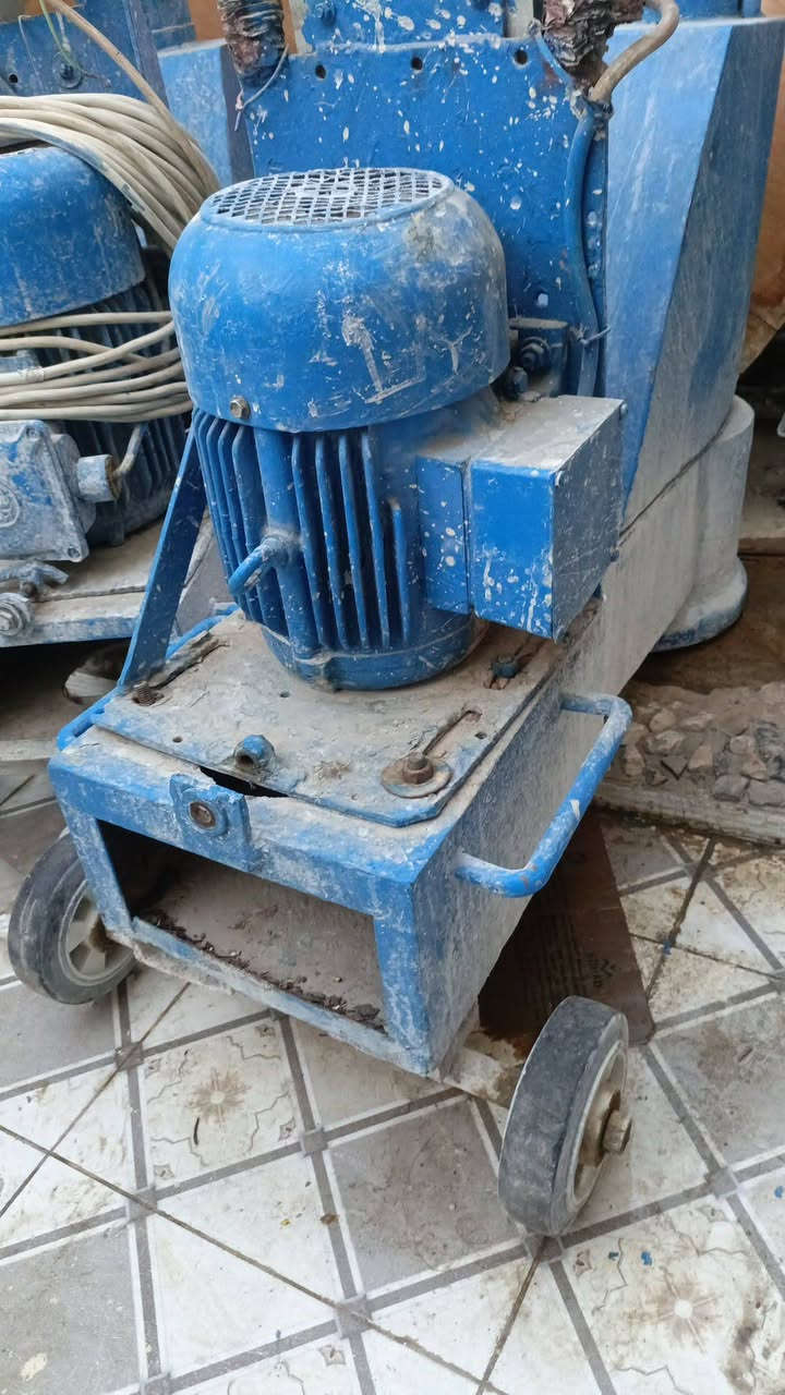 جلايات للبيع 5ونص و7 ونص
***********

