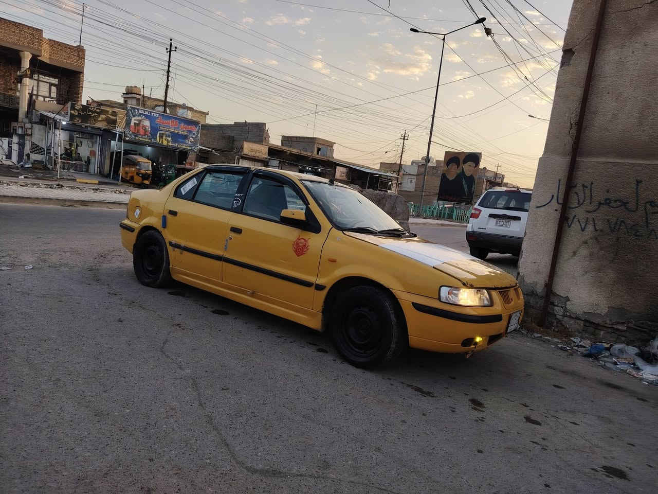 السلام عليكم سمندمديل ٢٠١١ سياره مرتبه خير من الله كير مكينه صدر امامي خلفي جديد جاهزه معمره هلالات وصبغ حزام سياره جاهزه تبريد شغال منضومه كله جديد دوشمه كامله كشنات كاعيه جلد كله جديد رقم بابل تحويل مباشر مصفره هيئه وغرامات اكاتب مروري راعيهه يريد تحويل السعر ٢٣ بيهه مجال بسيط رقم الهاتف *********** مكاني بغداد الحسينيه مال راشديه
