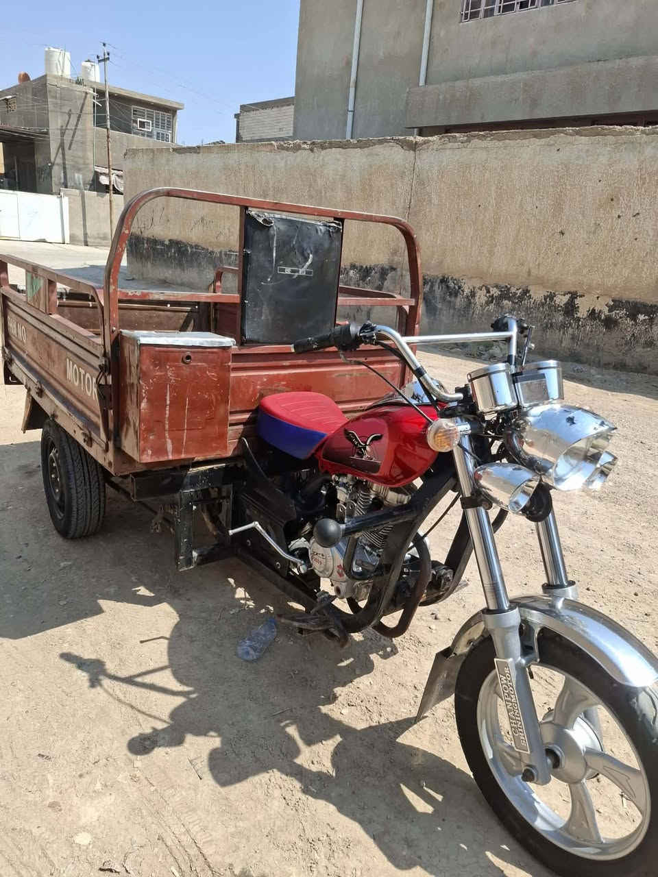 السلام عليكم ستوته جمره للبيع الستوته جديد ماناقصها شي كهربائياتها كلها شغاله ماناقصها اي شي كير بكس جديد اكسل جديد السعر مليون وبيها مجال مكان بابل الاسكندريه الاستفسار ***********
