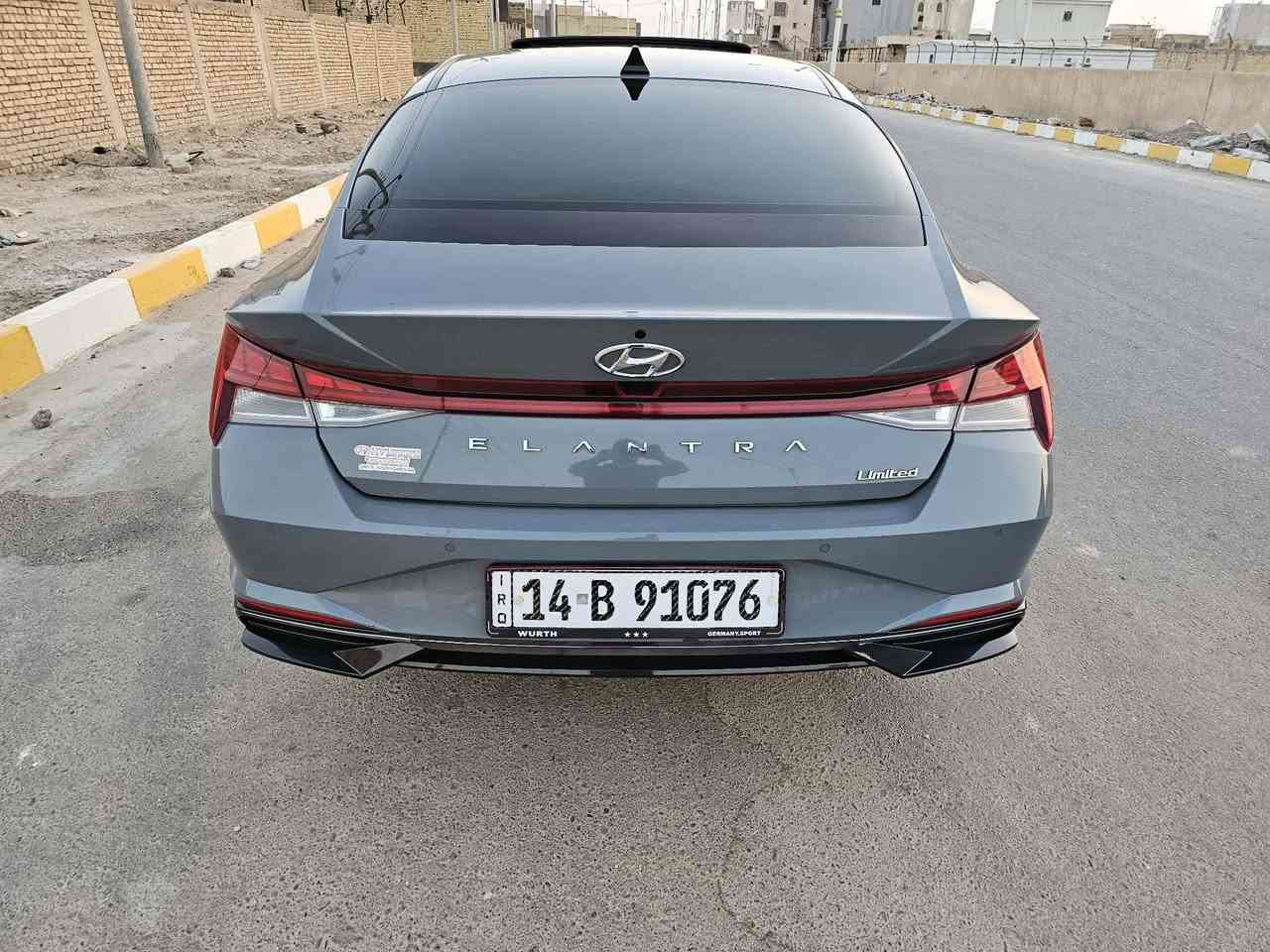 مكلف بالنشر
***********
النترا ٢٠٢٣ فول للأخير جيتي لاين 
ماشيه ٤٩ 
محرك ٢٠٠٠ دوش 
جديده اخت الزيرو 
حادثها باب السايق فقط بدون دواخل صور الحادث بالمنشور 
مكان السيارة الشطره 
لون اسمنتي مميز 
سياره جديده كلها ع وضع الشركه من الداخل والخارج 
سعرها ١٣٥ بيها مجال لشراي
