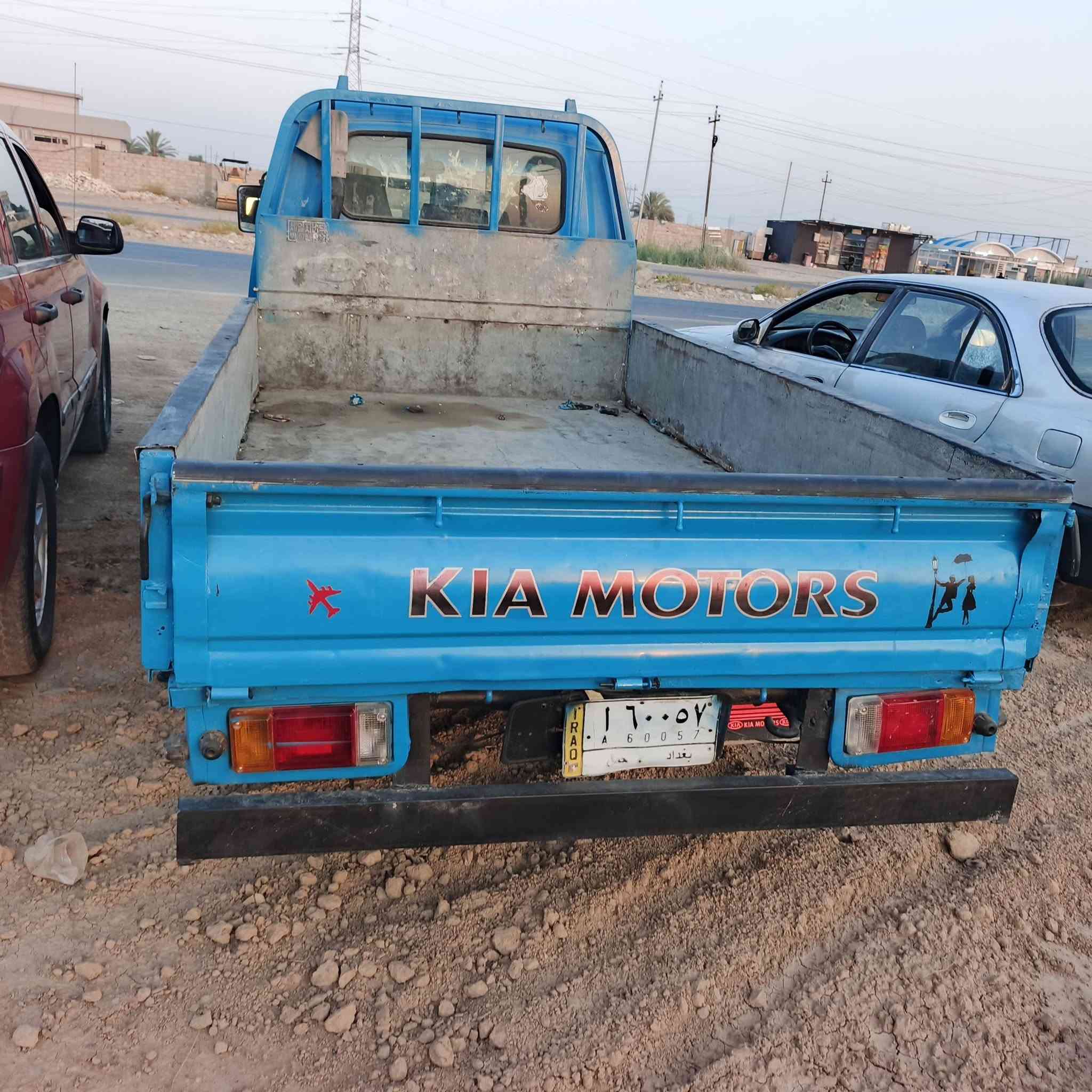 السلام عليكم
كيا موديل 95 رقم بغداد قمارة وربع سبعة جنكال كير مكينة وشاصي مكفولاات والسيارة بلادية تخم تاير كهربائيات شغالة دوشمه جديده حدادية جديدة  العنوان ديالى خان بني سعد *********** السعر ٥٢ وبي مجال
