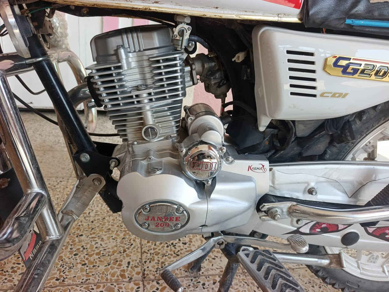 موديل 2024 جديد 
السعر 800 مايعجبك المنشور اعبرو السوك كلشي بي  ***********
