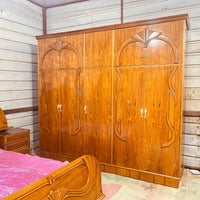 غرفة صاج • ٥ أبواب • نضيفه