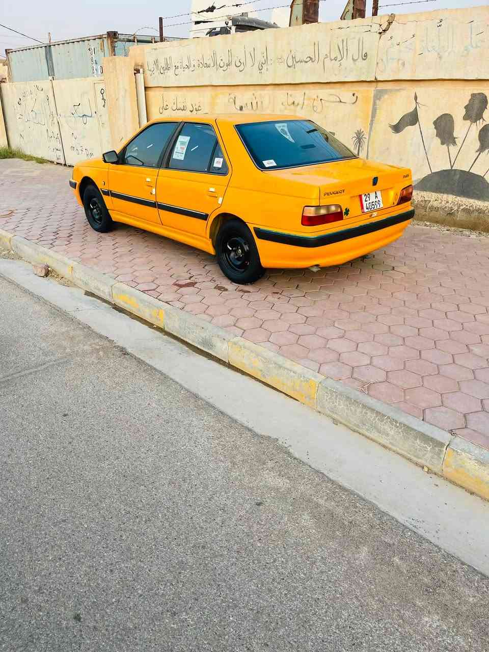 سلام عليكم بيجو بارص موديل 2018 سياره ع وضع لشركه كير ومكينه وحداديه كفاله عامه تخم تاير جدد كهربائيات كله شغاله تبريد ثلج سياره بيه جاملق امامي واحد مصبوغ ثر طخه بسيطه فقط لباقي مكفول من لضربه ولصبغ ولعيب شرعي والتبديل سياره ترايك وين ميعجبك سياره بعد أحله من لصوره رقم واسط نكليزي تحويل ثاني يوم سنويه ل30 مشروع وطني هيئة وغرامات وخط وبحث مصفر سعر 48 وبيه مجال قليل عنوان واسط لكوت *********** لمو شراي لا يعلق
