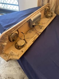 شباب هاذه المسجل البيع مسجل أربع سمعات و شاشه لمس مسجل حلو و نضيف تجي ...