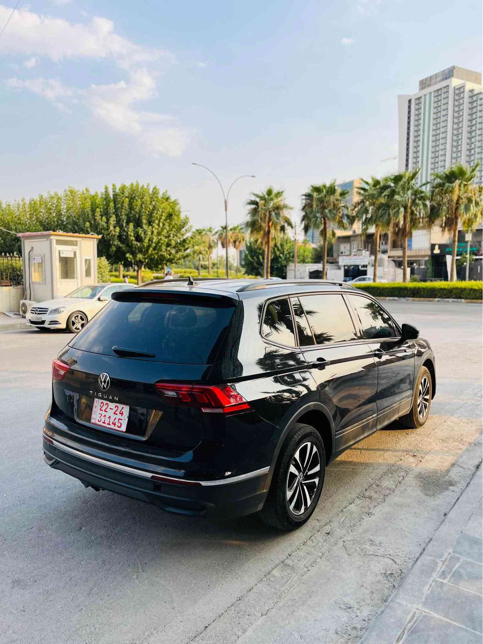 Volkswagen tigwan 2023
سعر بلاش🔥🔥
٧ نةفةرى سى ريز كوشين
موصفات SE
حةساس
رادار
شاشة گةورة 
لايت ئؤتؤ
كاميرة
عادى 
تؤماتيك
گيج الكترؤنى
كوشين قوماش وة كارةباى 
ويل ١٩ 
رةقةم كاتى سى مانگى لةگةل ماوة بةشةرتى رةقةم 
6 هةزارى هةقيقى رؤيشتوة 
سةيارةكة دوو پارجة و پةلةيةكى هةية
كةميك ناوى گرتوة
بؤ زانيارى زياتر تةلةفؤن بكة *********** أربيل, العراق

