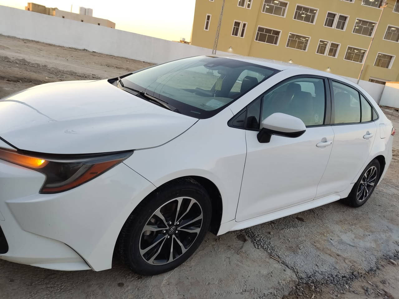 سياره كورله وارد امريكي موديل 2021 معوقين بيه ضربته بابين السايق فقط سياره مكفوله من كلشي 
سياره رادار بريك ذاتي سايد بريك ذاتي و ويل كب السعر 135بيه مجال المكان الناصريه مركز  إستفسار من راعي السياره هاذه رقمه***********
