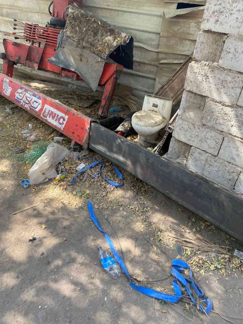 سلام عليكم كرين لبيع يونك 330بي بس هاذا العواج جهاز نضيف يعلك كلشي معلك بي سكيبا مال مقنص هوا معوج بس مايرجع سلايت   اطكيا شرط شغل سعر 17 وابي مجال رقم *********** العنوان نجف حي مهندسين

