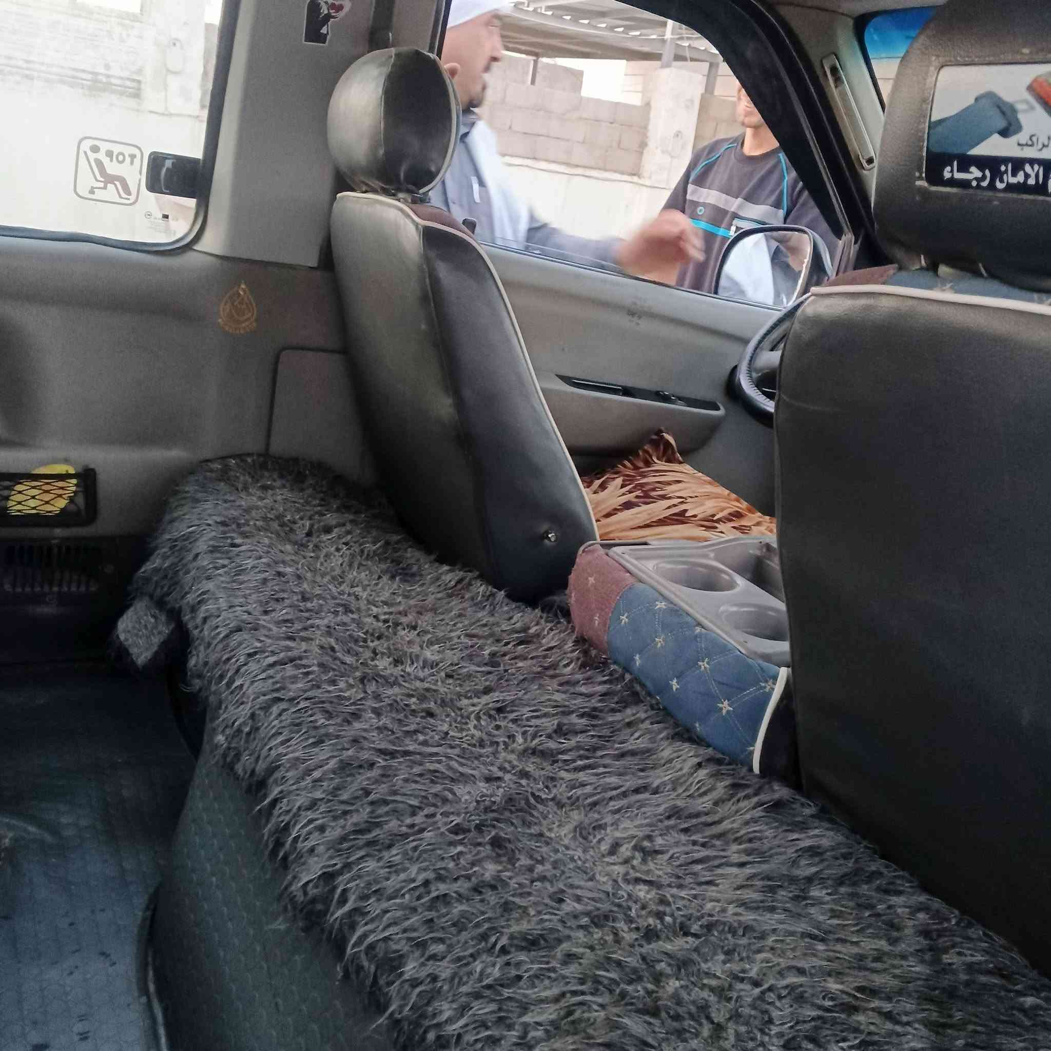 السلام عليكم 
كيا بريجو 
موديل 99
محرك مكفول 
كير مكفول 
صدر جديد 
رقم انكليزي 
سياره مناقصه شي 
السعر المطلوب 72وبيه مجال 
‏‪***********‬‏
