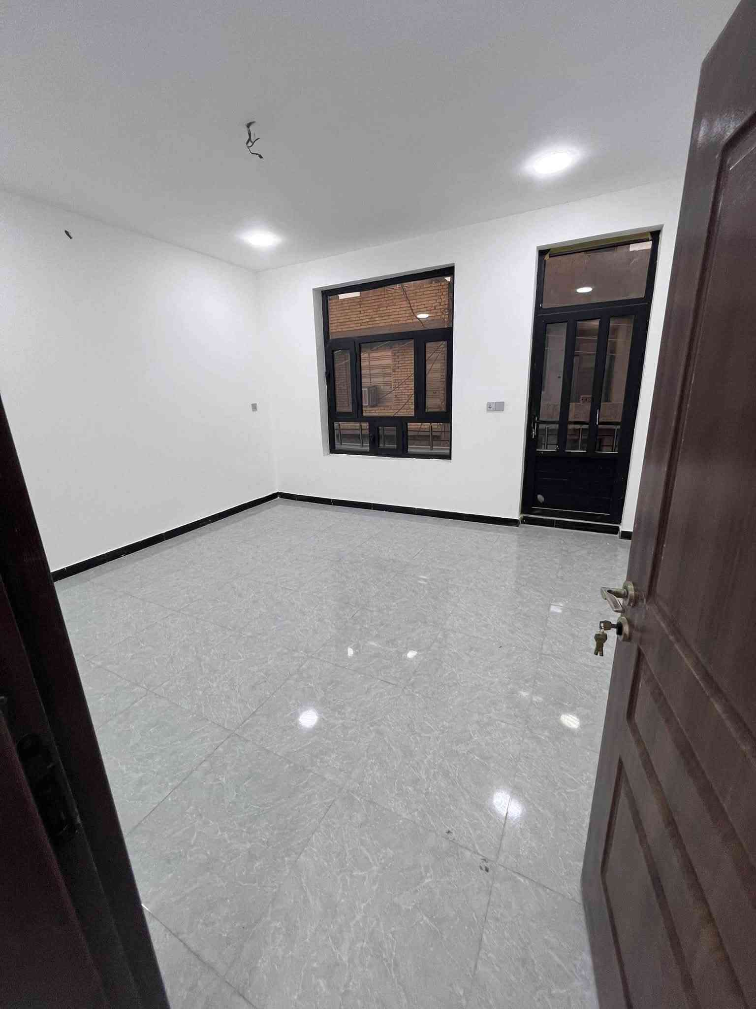 🏠#الدارللبيع 80متر واجهيه 5متر نزال 16متر
بناء طابقين وبيتونه حديث 

 يحتوي البيت. ع[3غرف نوم -استقبال -صحيات عدد 2- ومطبخ] البيت شغل درجة اولى

 مع الخدمات

⬅️نوع العقار  طابو زراعي سند 25 اقرار محكمه 

⬅️العنوان #بغداد_الدوره_البوعيثه   

مجمع العدل لاول  ثاني فرع  

🔴للاستفسار  خاص او الاتصال ع  الرقم 

☎️ ***********

***********
