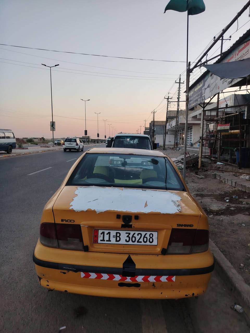سمند للبيع او مراوس بكيه حمل. مديل١١ رقم انكليزي بغداد بسمي مصفره هيئه وغرامات تاخذ كامل السياره محرك كير صدر كهربائيات تخم تاير باتري جديد كبل للشارع مال بيت تبريد تدفئه شغاله مكاني بغداد حسينيه الراشديه موبايل *********** سعرها ٣٥
