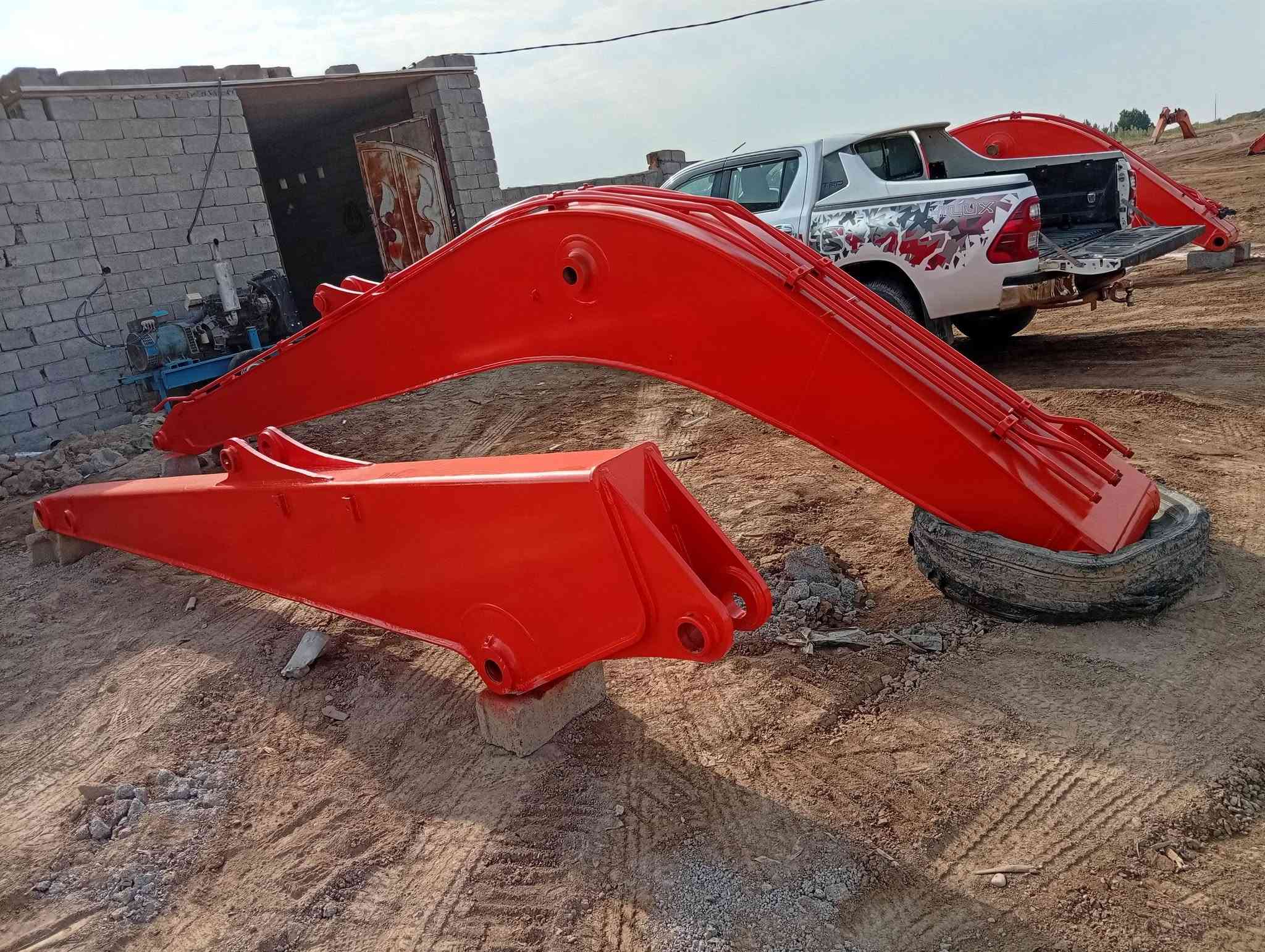 جب 12 • للبيع • للاستفسار