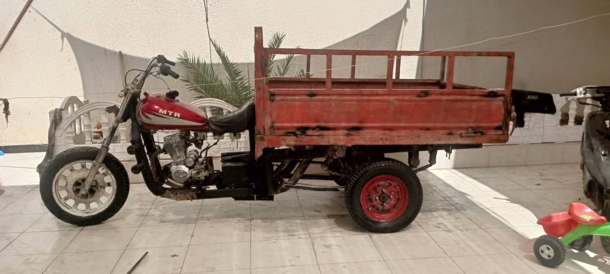 ادوات ابو الخصيب شاصي بي لحيم تجفيت جديد لاصلي امس مجفته سعر550وبيه مجال ***********
