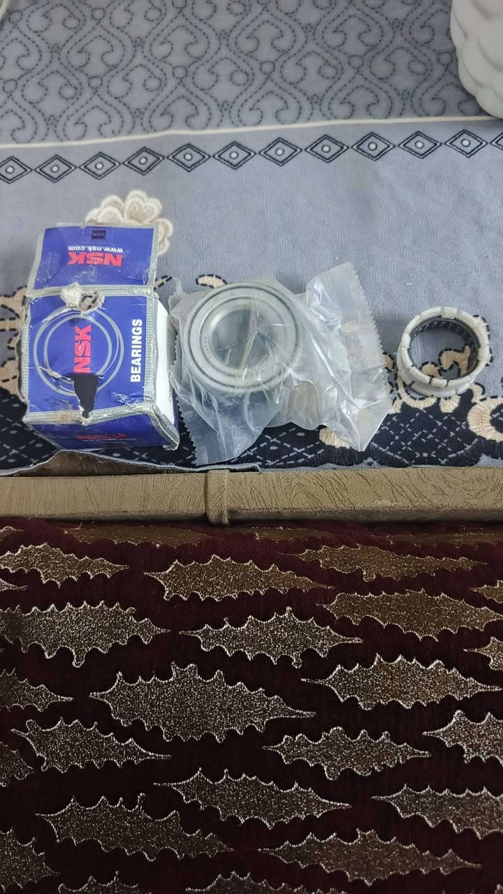 السلام عليكم اغراض رينو 7 راكب للبيع شلع 150
***********
