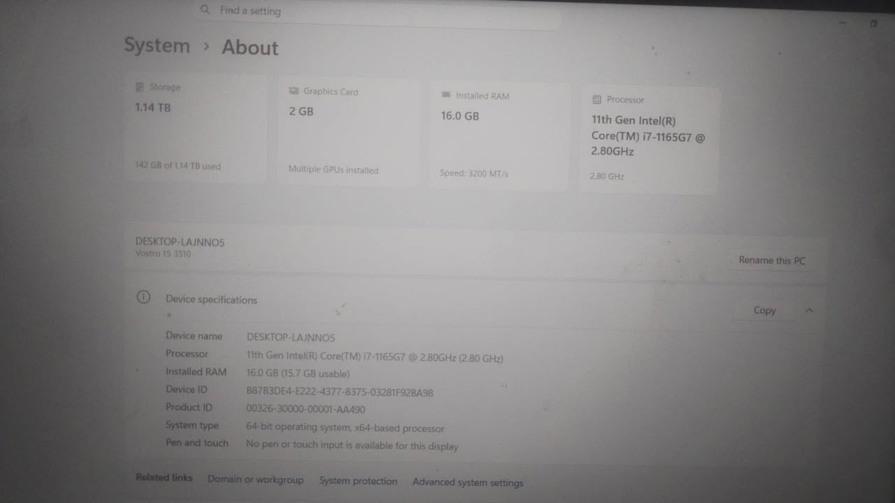 السلام عليكم
لابتوب dell latitude مستعمل 

مواصفات رهيبة بسعر مناسب

المعالج (cpu) : core i7-1165G7 (جيل 11)

الرامات (ram) : 16gb ddr4

التخزين (ssd) : 256gb

التخزين (hdd) : 1 tb (هارت تيرا)

كارت الشاشة المدمج : iris xe graphics

كارت الشاشة الخارجي : nvidia geforce mx 350 2gb

سعر اللابتوب 600 الف و بيه مجال 550

للتواصل ***********
