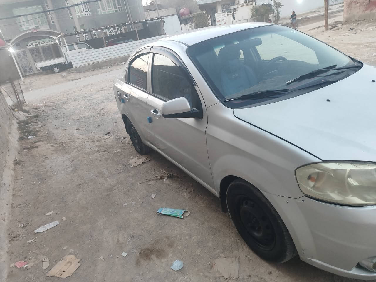 السلام عليكم افيو للبيع موديل 2008 گير عادي  مشروع وطني رقم دولي سنويه مجدده مكفولة مكينه وكير وحداديه وتخم تاير كهربائيات شغاله مكفولة من الضربه والگلبه مصبوغة حزام للجماليه العنوان بابل القاسم ما متواجد على الفيس رقم الموبايل *********** السعر 40
